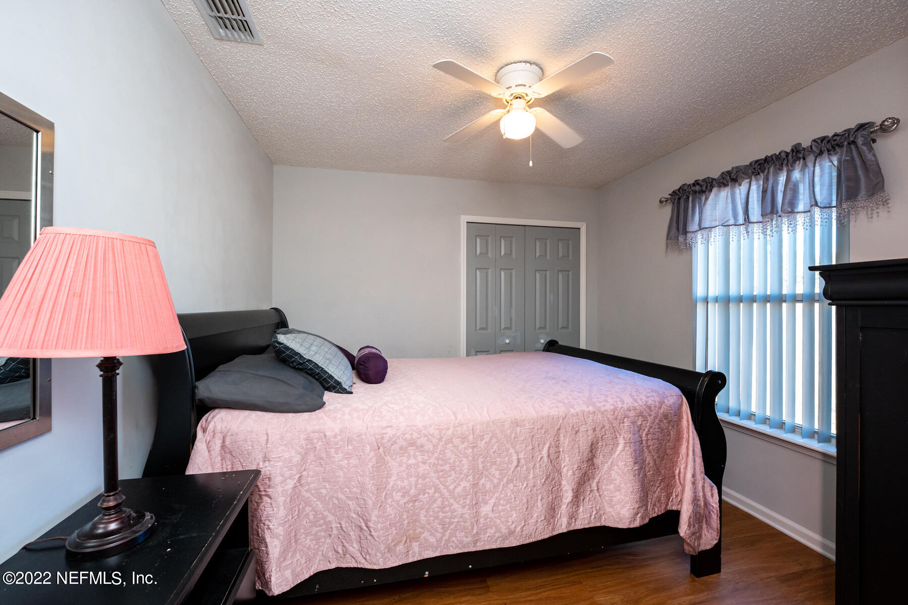 8548 Springtree Road Jacksonville, FL 32210 - Photo 20 of 28 Guest Bedroom 3