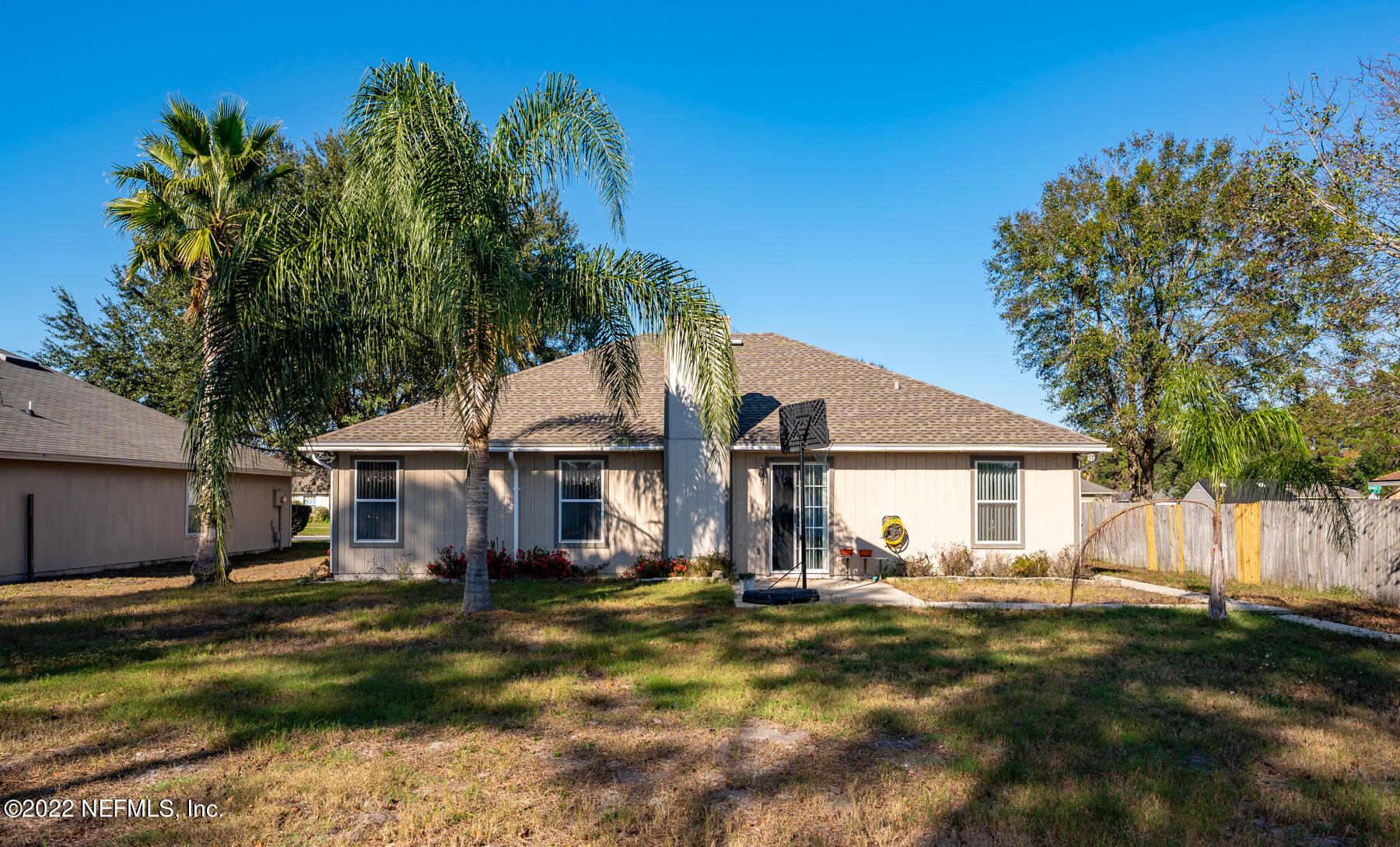 8548 Springtree Road Jacksonville, FL 32210 - Photo 21 of 28 Exterior back