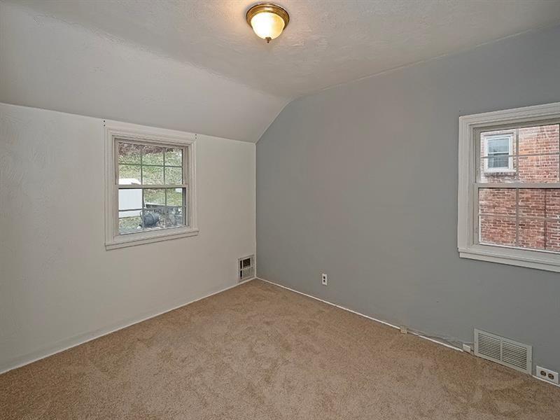 852 Middle Street Pittsburgh, PA 15212 - Photo 11 of 20