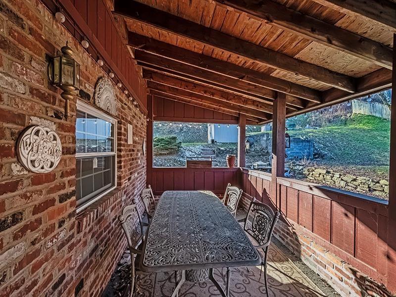 852 Middle Street Pittsburgh, PA 15212 - Photo 19 of 20