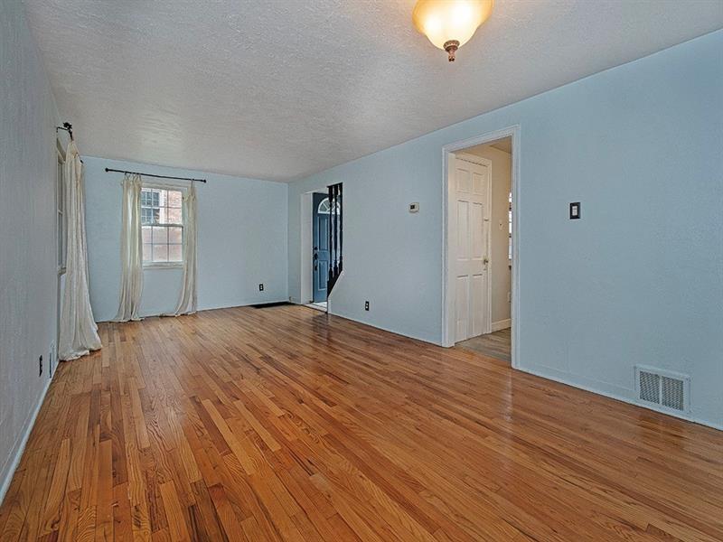 852 Middle Street Pittsburgh, PA 15212 - Photo 5 of 20