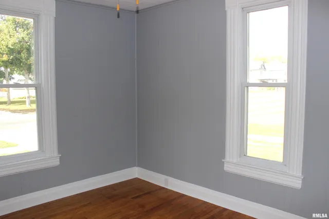 $74,900 | 103 North Swarts Street, Abingdon, IL 61410