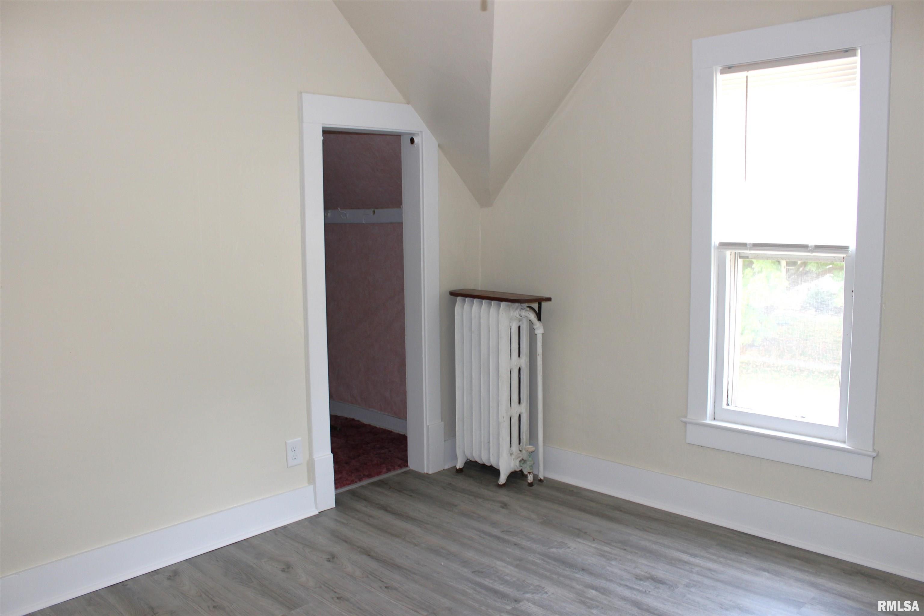 103 North Swarts Street Abingdon, IL 61410 - Photo 32 of 37