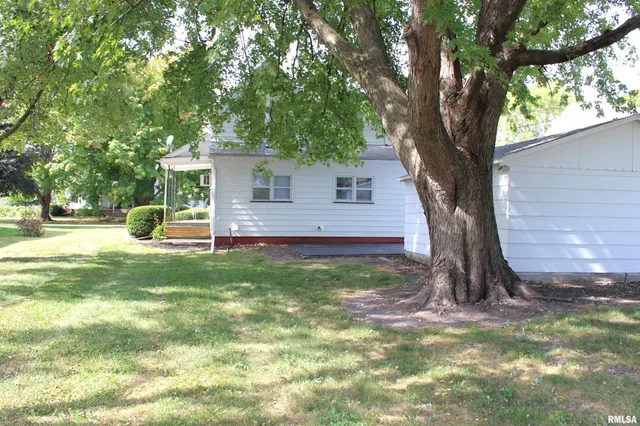 $74,900 | 103 North Swarts Street, Abingdon, IL 61410