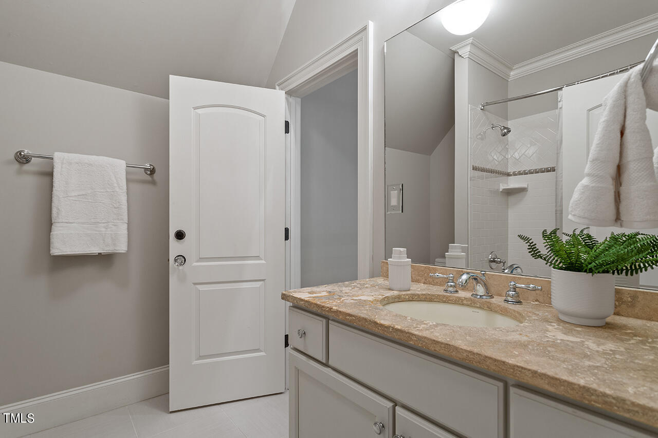 11321 Royal Amber Way Raleigh, NC 27614 - Photo 29 of 46 Another En suite bathroom