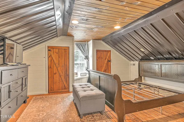 $2,645,000 | 16765 Bristol Highway, Bristol, VA 24202