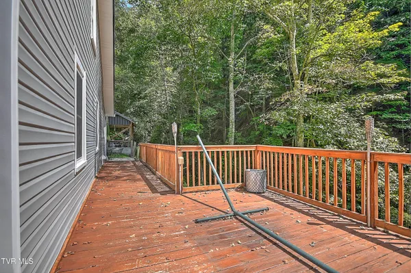 $2,645,000 | 16765 Bristol Highway, Bristol, VA 24202