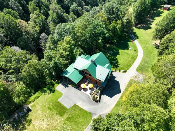 $2,645,000 | 16765 Bristol Highway, Bristol, VA 24202