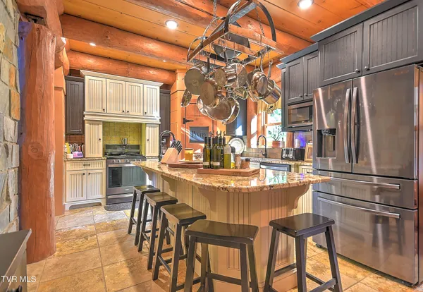 $2,645,000 | 16765 Bristol Highway, Bristol, VA 24202