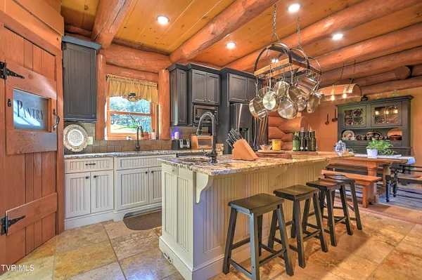 $2,645,000 | 16765 Bristol Highway, Bristol, VA 24202