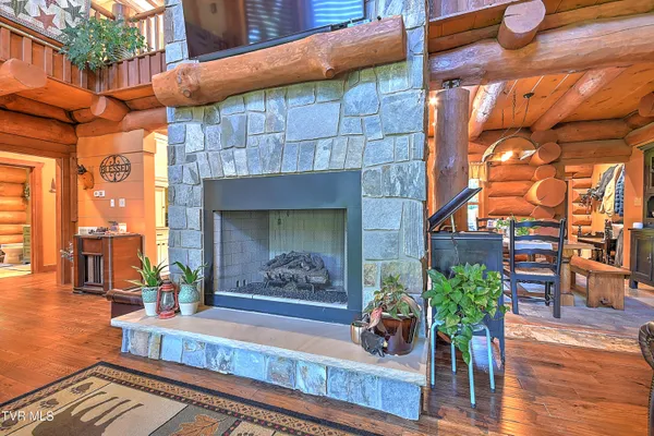 $2,645,000 | 16765 Bristol Highway, Bristol, VA 24202