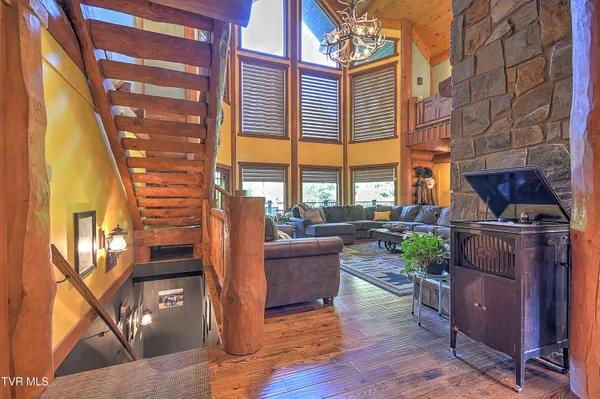 $2,645,000 | 16765 Bristol Highway, Bristol, VA 24202