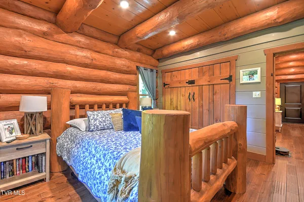 $2,645,000 | 16765 Bristol Highway, Bristol, VA 24202