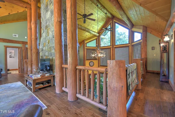 $2,645,000 | 16765 Bristol Highway, Bristol, VA 24202