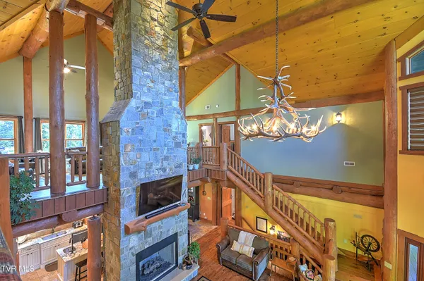 $2,645,000 | 16765 Bristol Highway, Bristol, VA 24202