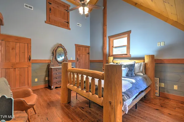 $2,645,000 | 16765 Bristol Highway, Bristol, VA 24202