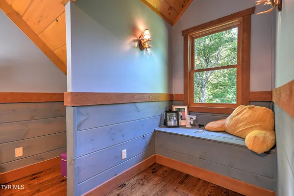 $2,645,000 | 16765 Bristol Highway, Bristol, VA 24202