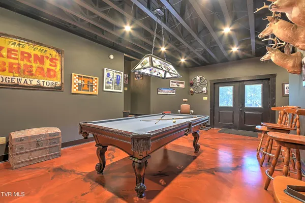 $2,645,000 | 16765 Bristol Highway, Bristol, VA 24202