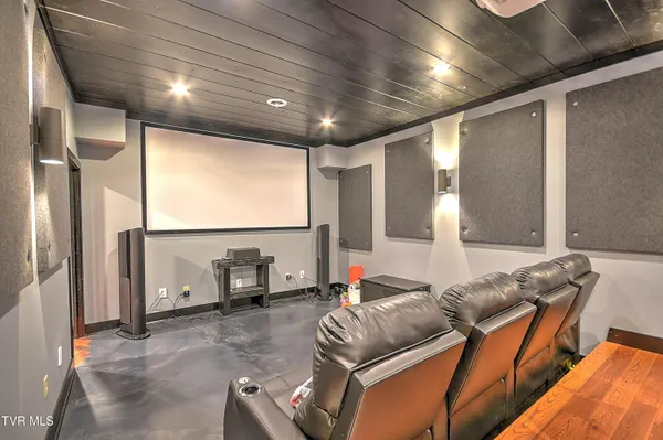 $2,645,000 | 16765 Bristol Highway, Bristol, VA 24202