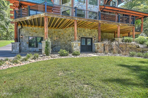 $2,645,000 | 16765 Bristol Highway, Bristol, VA 24202