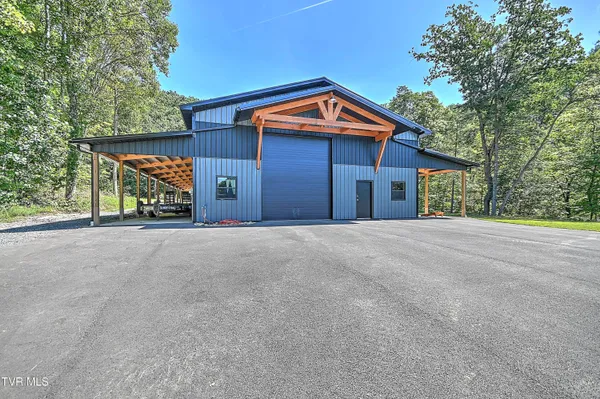 $2,645,000 | 16765 Bristol Highway, Bristol, VA 24202