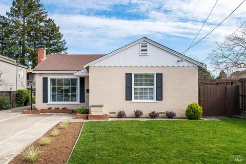 $879,000 | 1012 2nd Street, Novato, CA 94945