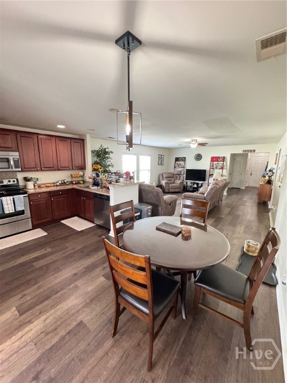 320 Grasslands Drive Pooler, GA 31322 - Photo 8 of 20