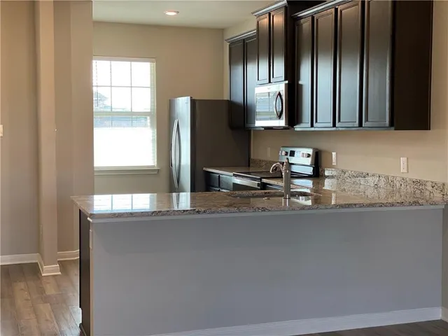 $2,100 | 261 Mount Vernon Way, Liberty Hill, TX 78642