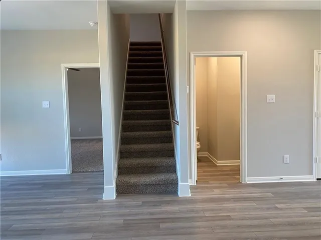 $2,100 | 261 Mount Vernon Way, Liberty Hill, TX 78642