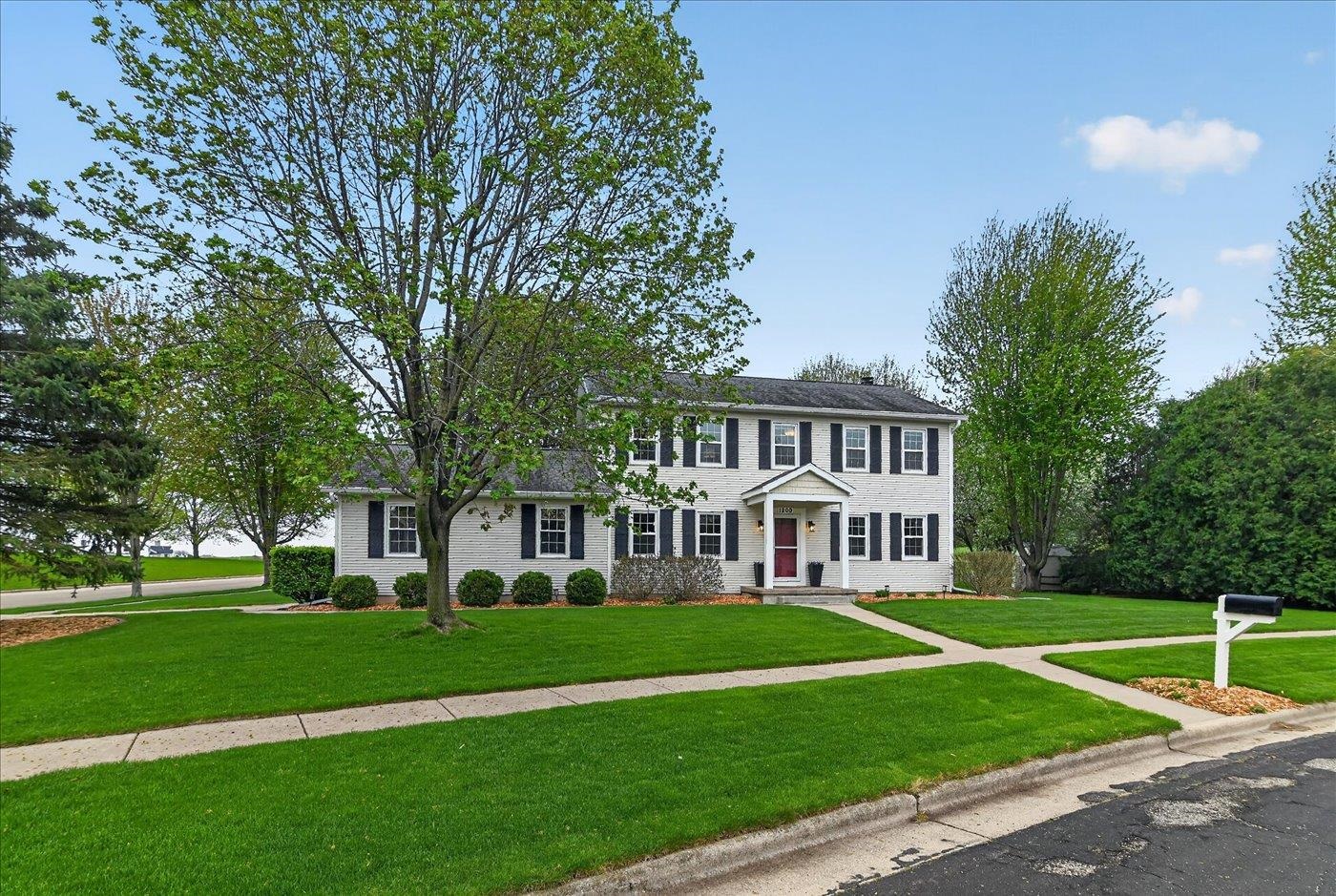 1200 Spahn Drive Waunakee, WI 53597 - Photo 3 of 45