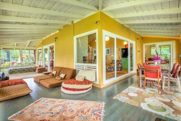 5600 Weke Road Hanalei, HI 96714 - Photo 6 of 25 a outdoor living space with furniture and a rug