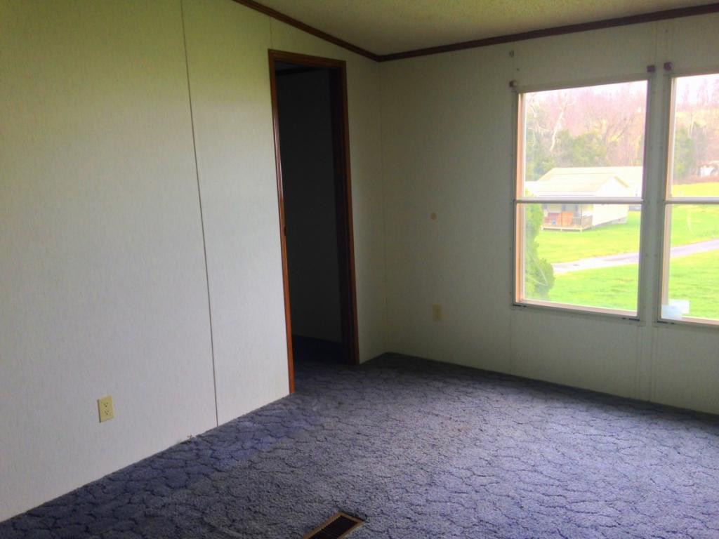 18555 Cleveland Road Abingdon, VA 24211 - Photo 8 of 14 Photo 8