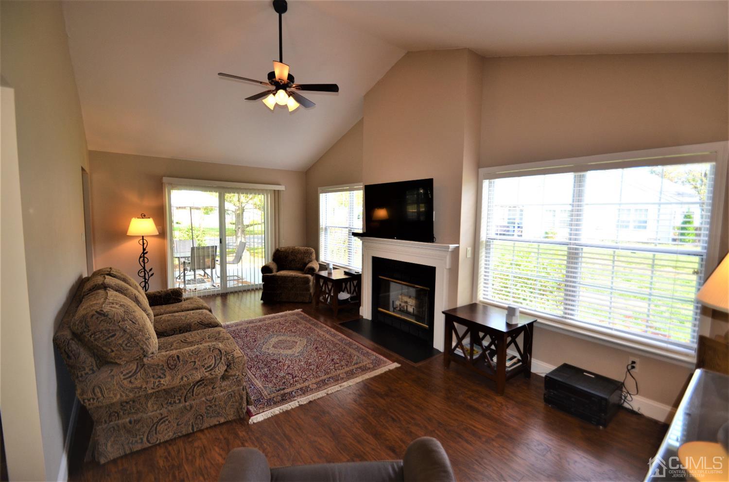 4 Hempstead Road Monroe Township, NJ 08831 - Photo 13 of 37 Gallery Image 13