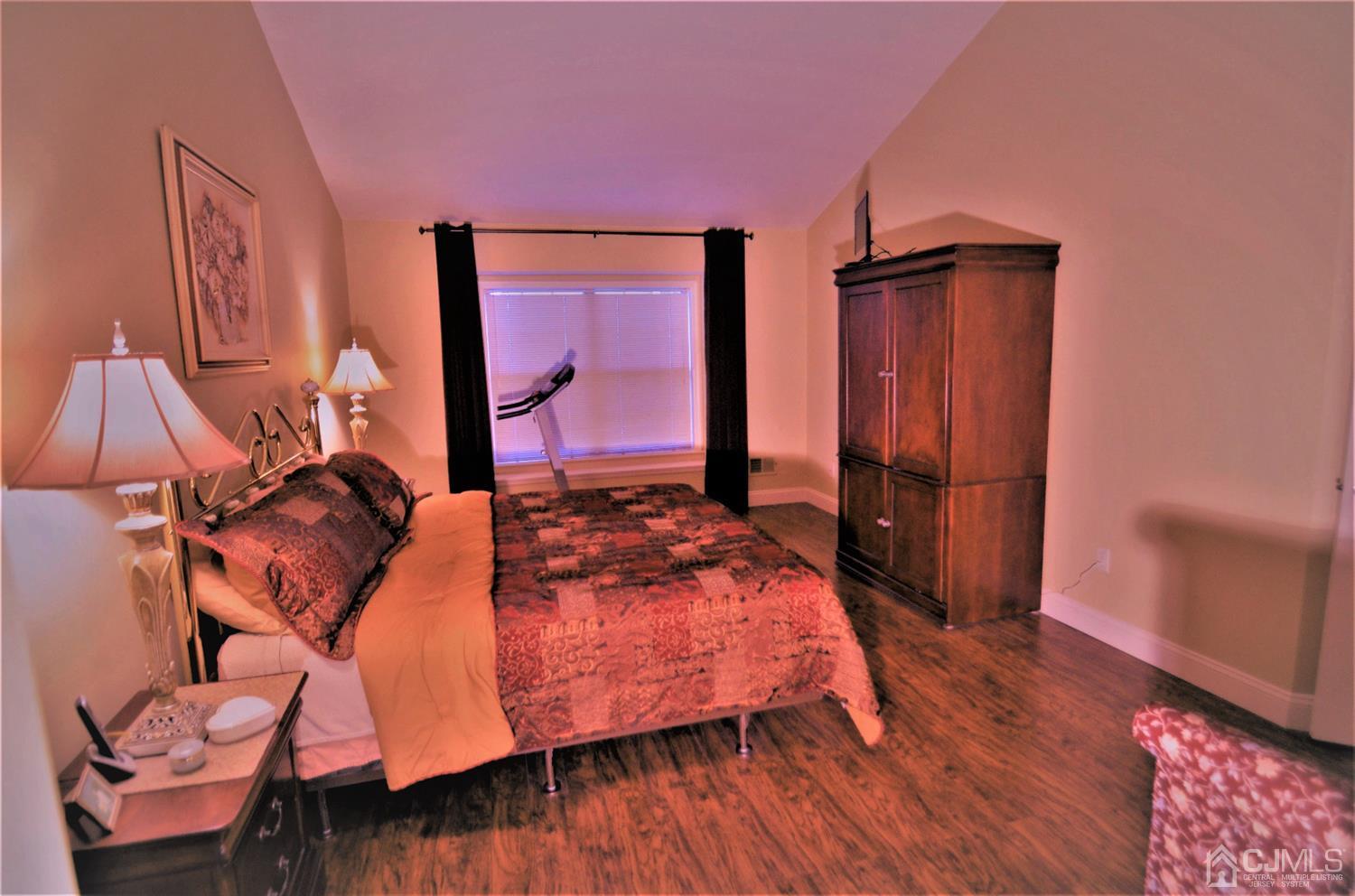4 Hempstead Road Monroe Township, NJ 08831 - Photo 28 of 37 Gallery Image 28