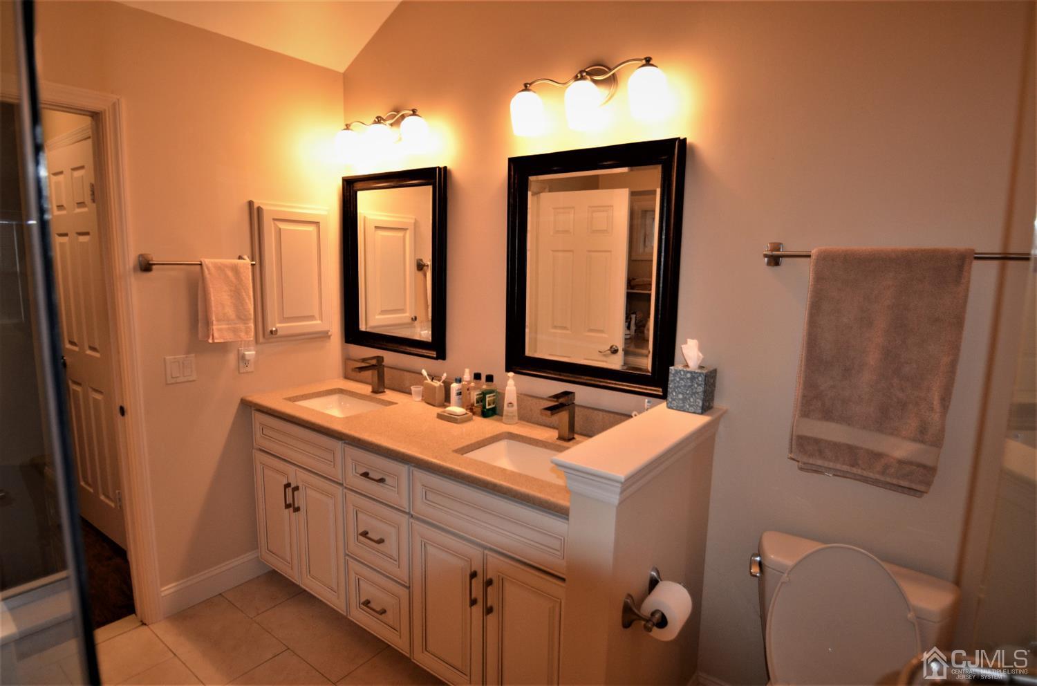 4 Hempstead Road Monroe Township, NJ 08831 - Photo 30 of 37 Gallery Image 30