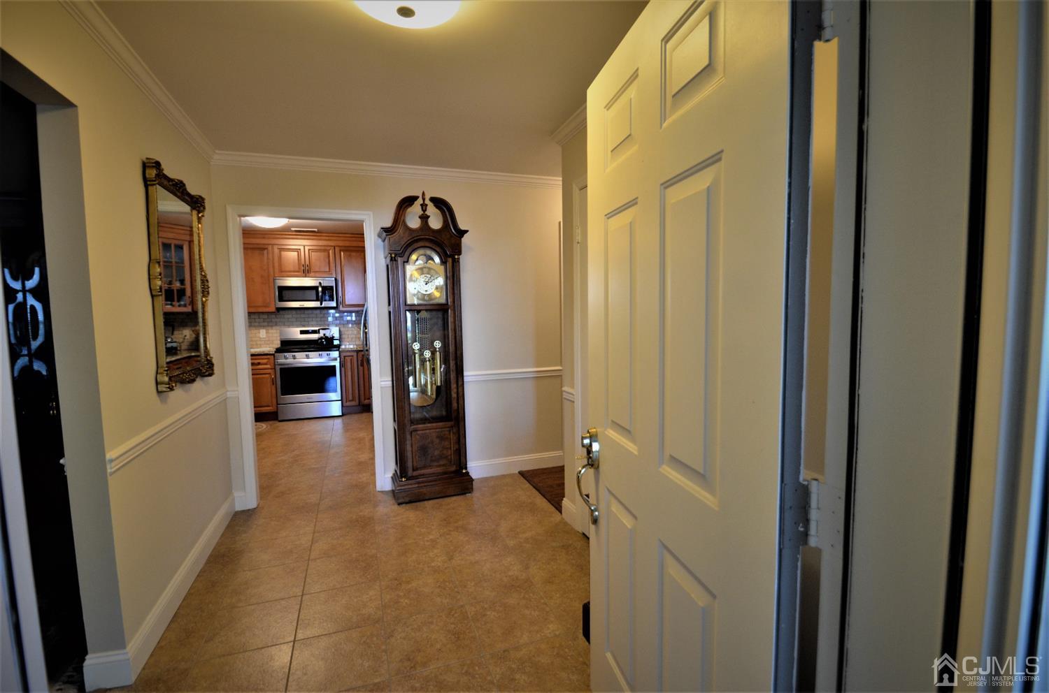 4 Hempstead Road Monroe Township, NJ 08831 - Photo 6 of 37 Gallery Image 6