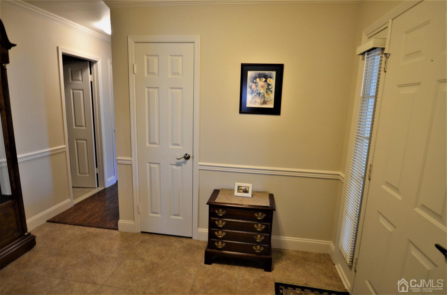 4 Hempstead Road Monroe Township, NJ 08831 - Photo 7 of 37 Gallery Image 7