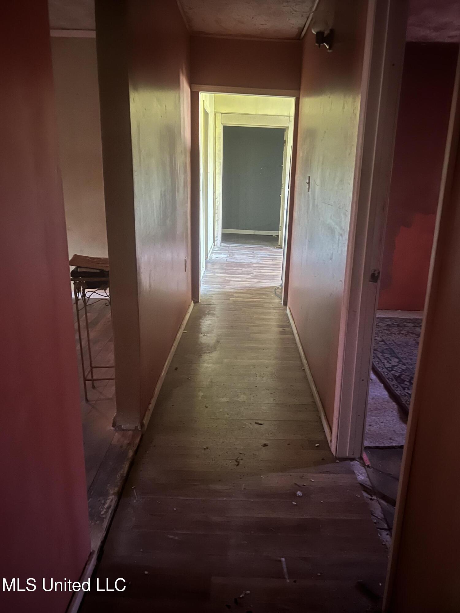 1012 Terrace Avenue Jackson, MS 39209 - Photo 11 of 32 IMG_1627