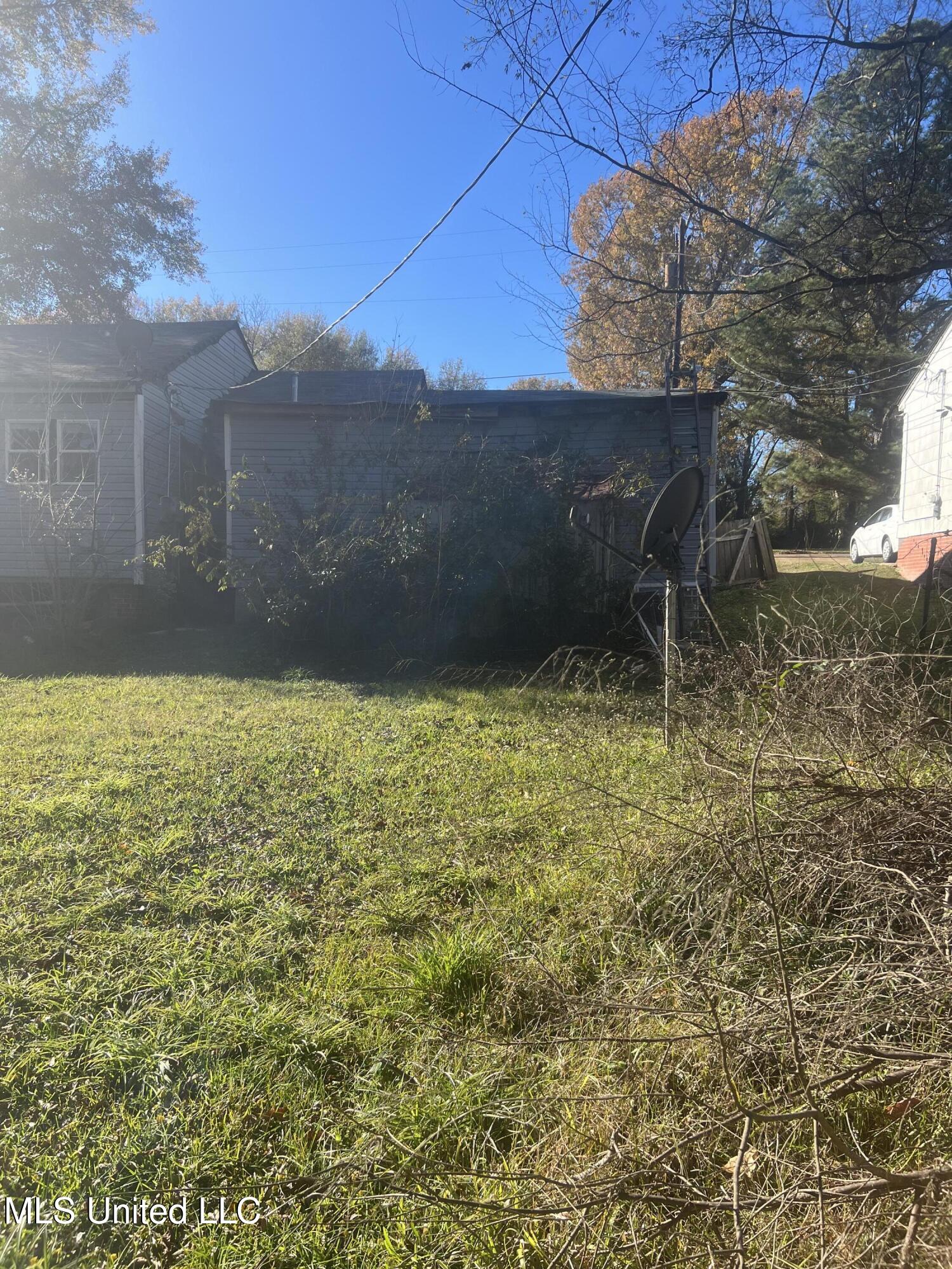 1012 Terrace Avenue Jackson, MS 39209 - Photo 4 of 32 IMG_1634