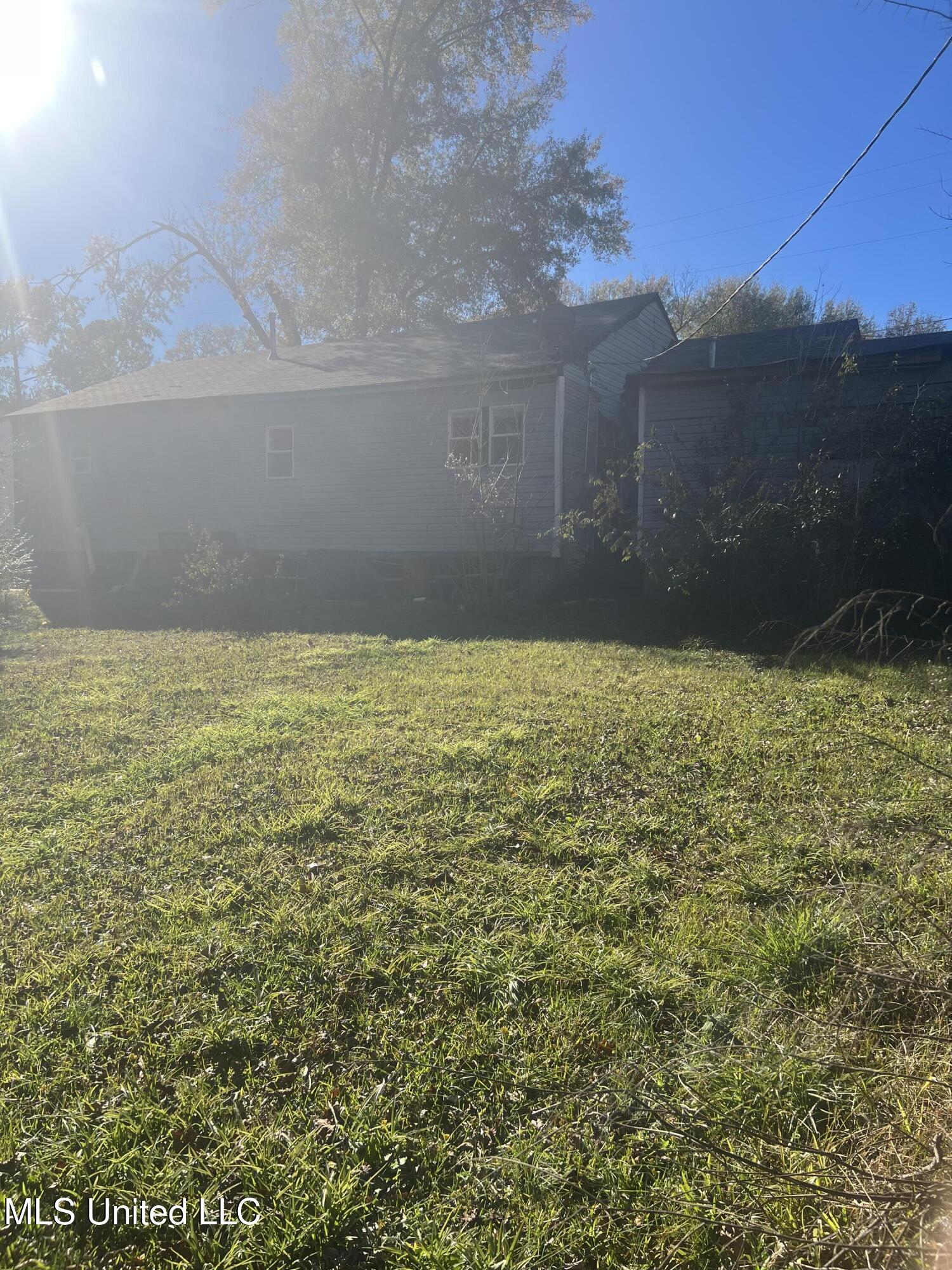 1012 Terrace Avenue Jackson, MS 39209 - Photo 5 of 32 IMG_1633