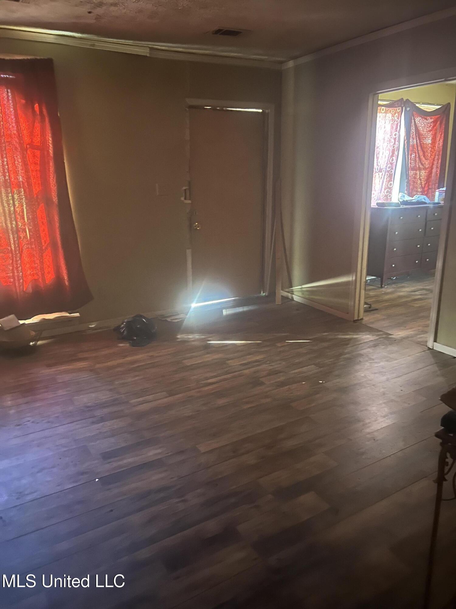 1012 Terrace Avenue Jackson, MS 39209 - Photo 10 of 32 IMG_1628