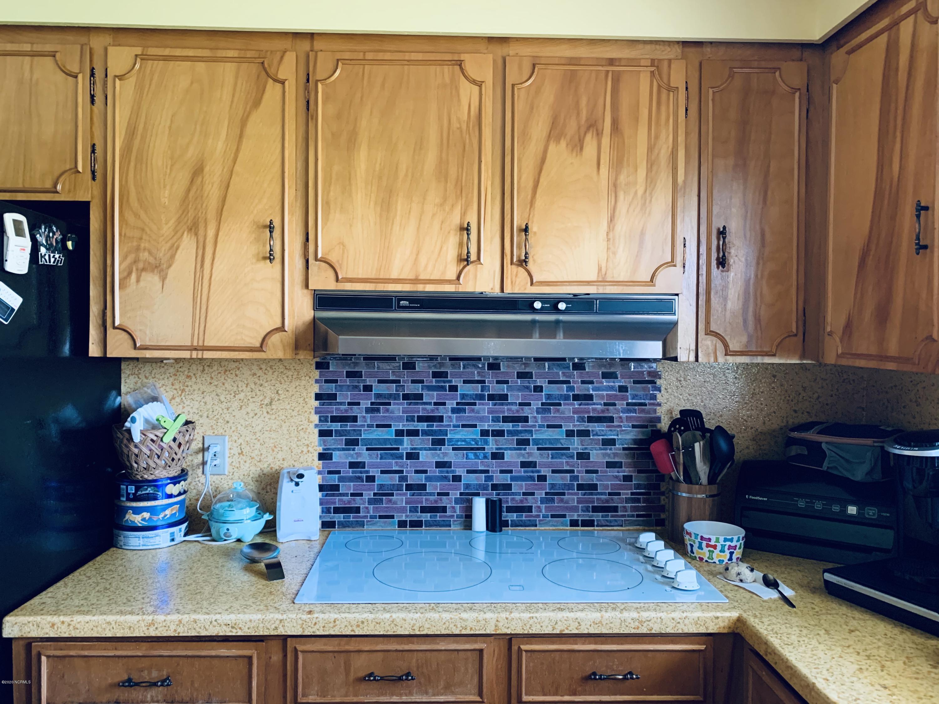 215 Owens Road Columbia, NC 27925 - Photo 5 of 35 Kitchen