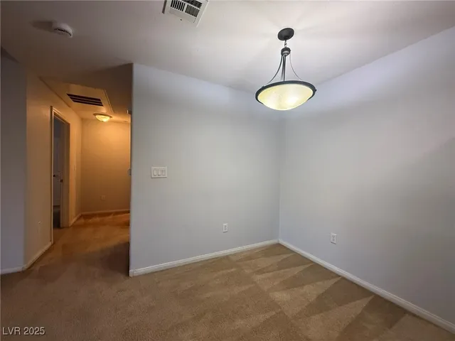 $1,420 | 7701 West Robindale Road, Unit 156, Las Vegas, NV 89113