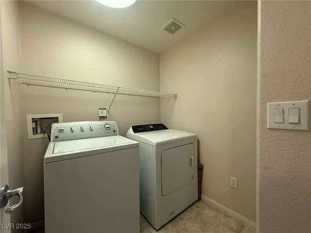$1,420 | 7701 West Robindale Road, Unit 156, Las Vegas, NV 89113