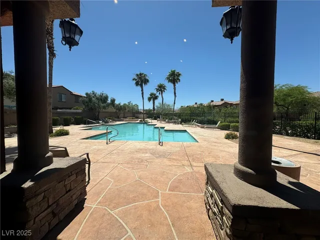 $1,420 | 7701 West Robindale Road, Unit 156, Las Vegas, NV 89113