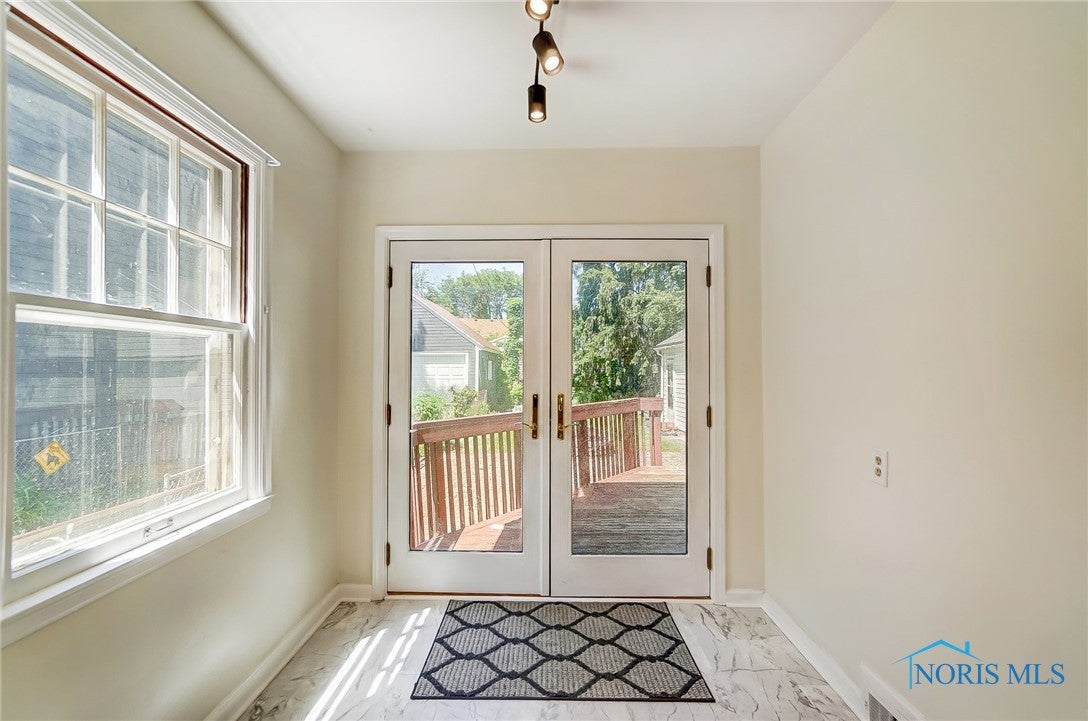 3322 Brantford Road Toledo, OH 43606 - Photo 10 of 22 Gallery Image 10