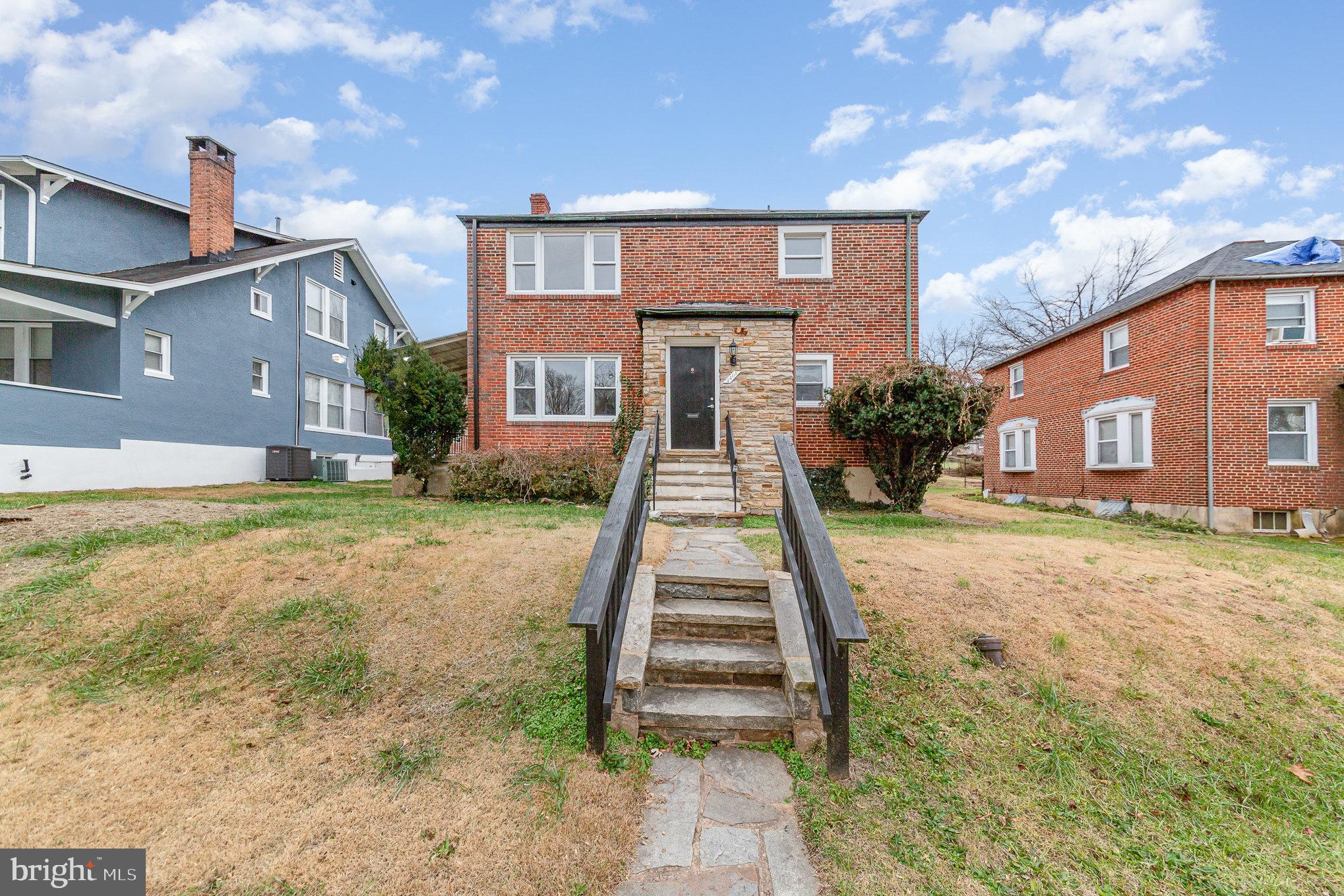 4405 Rokeby Road Baltimore, MD 21229 - Photo 1 of 23