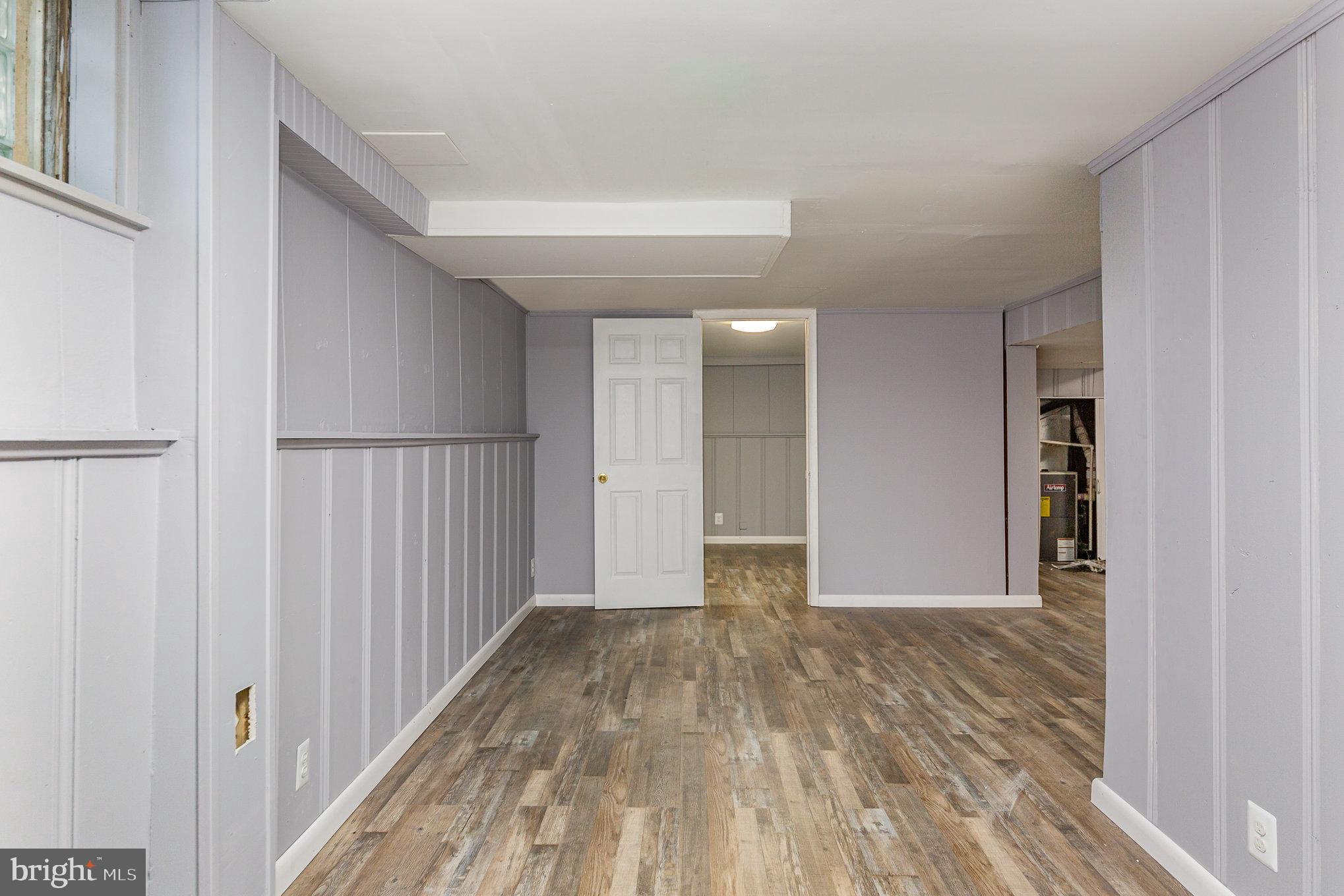 4405 Rokeby Road Baltimore, MD 21229 - Photo 14 of 23