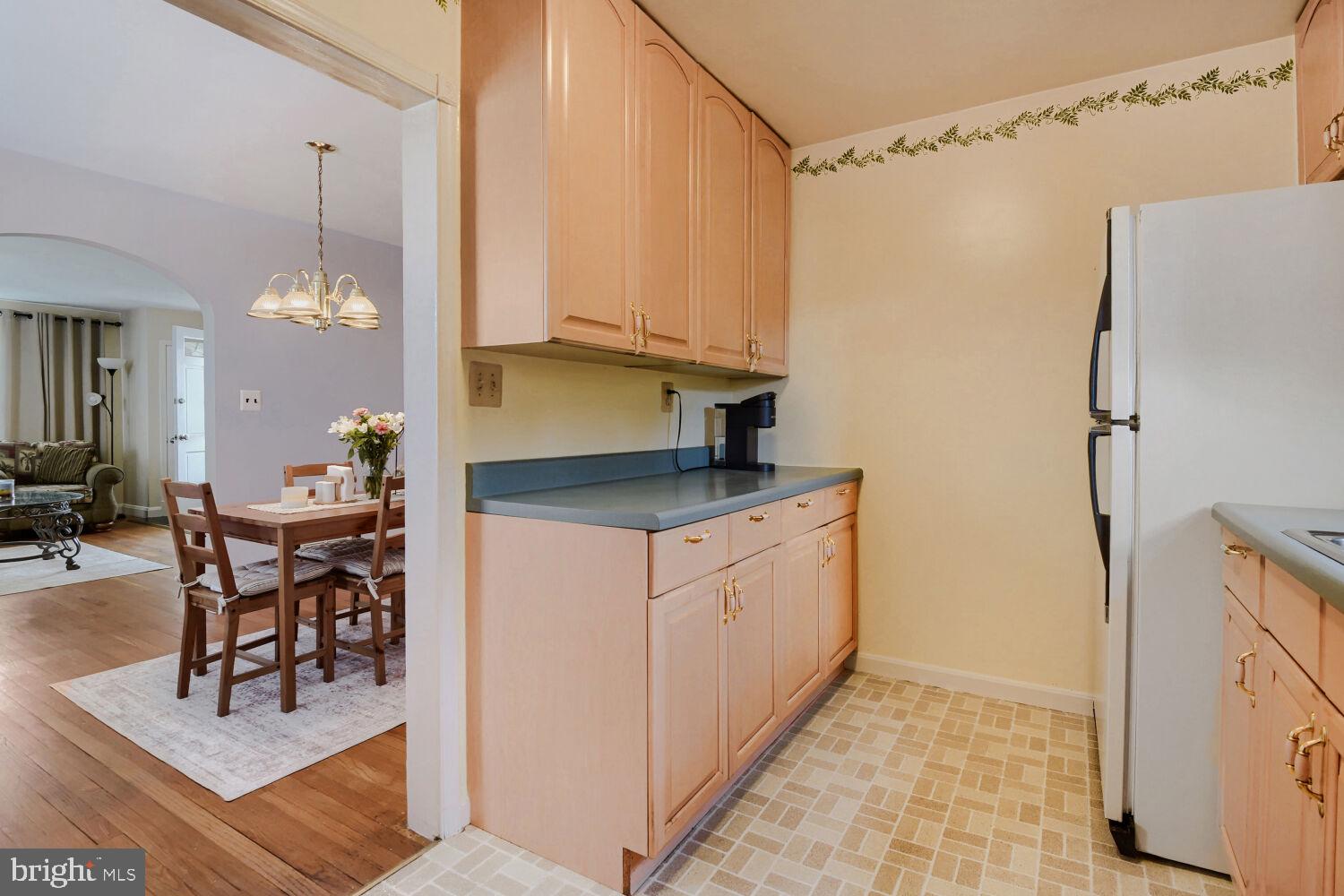1816 Hanford Road Baltimore, MD 21237 - Photo 11 of 31