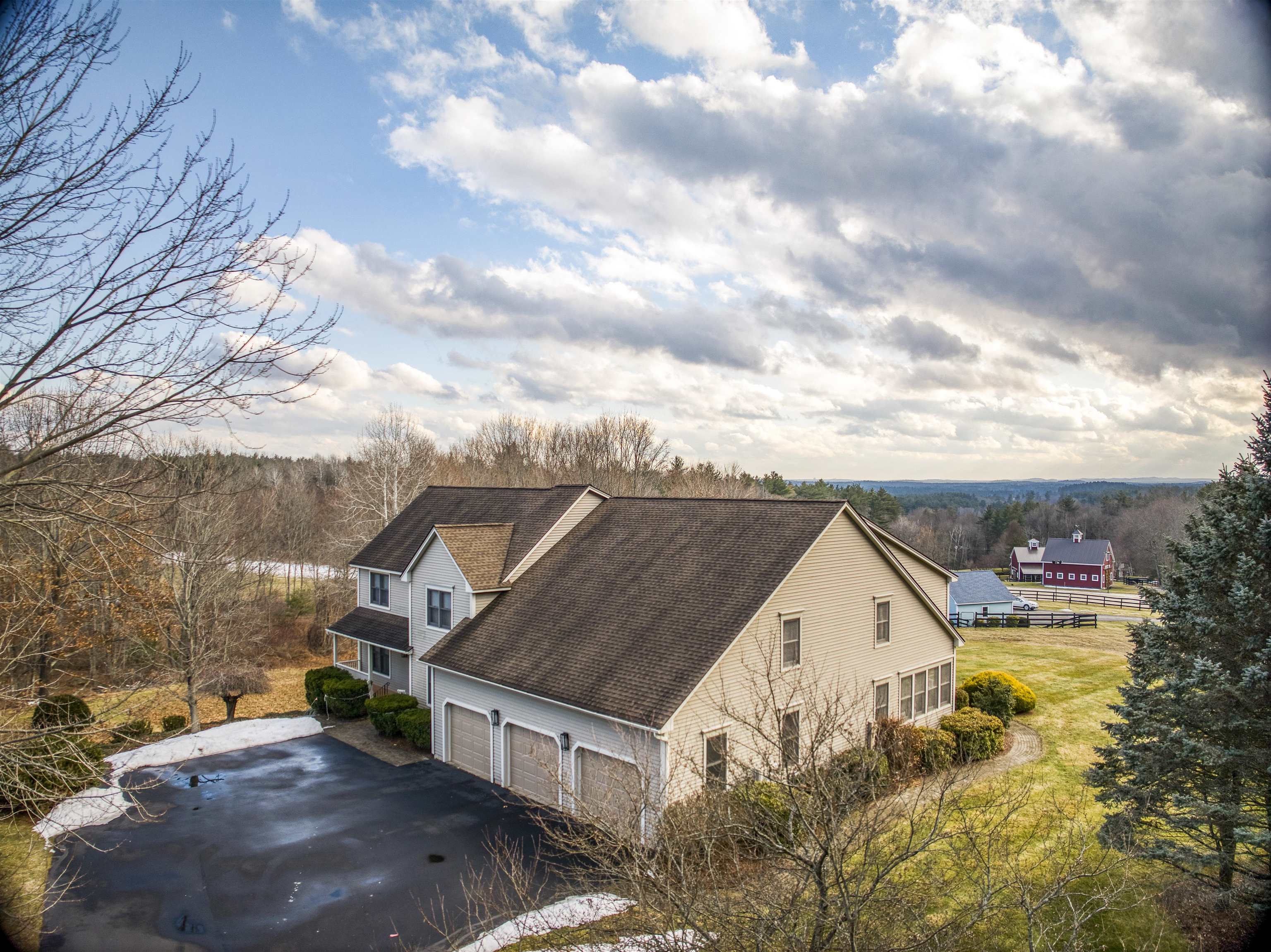 293 Pine Hill Road Hollis, NH 03049 - Photo 13 of 60